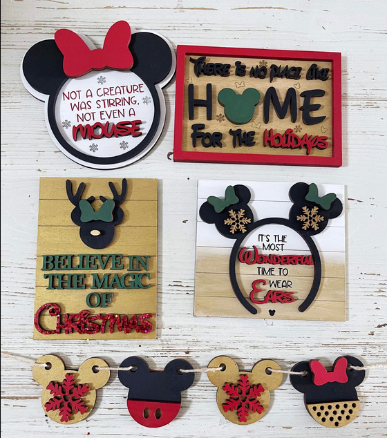 Mouse Christmas Tiered Tray Set